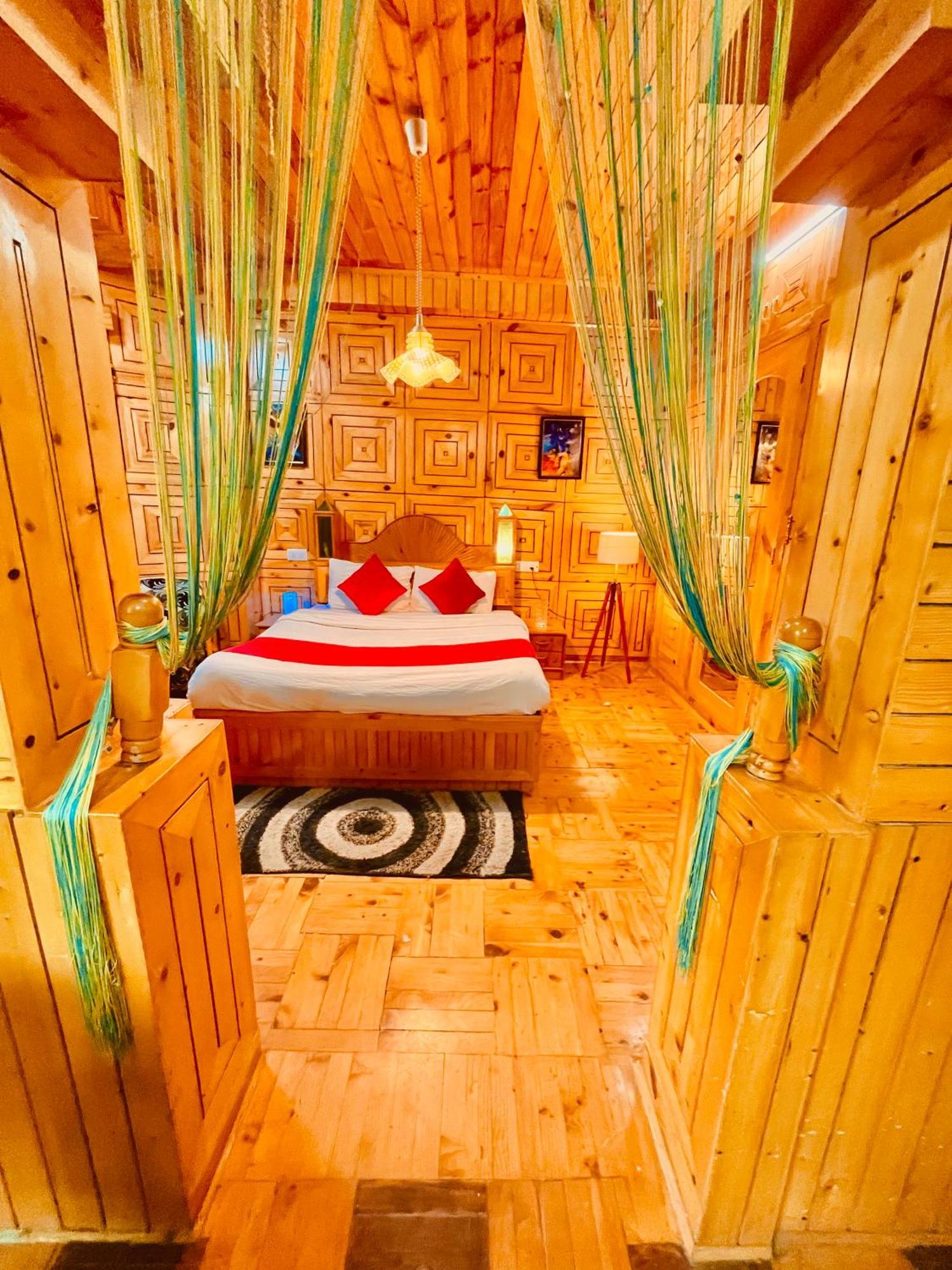 Woods Villa Cottages Manali - 1,2,3,4 Cottages & Villas Available In Manali With Scenic Mountain View 外观 照片