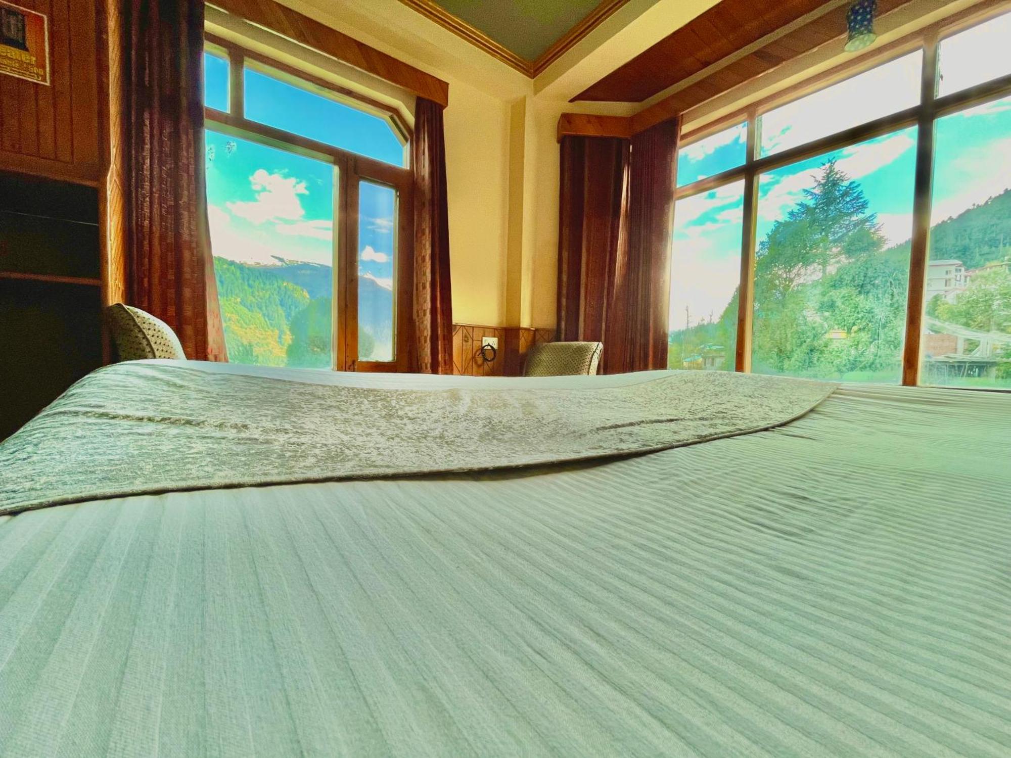 Woods Villa Cottages Manali - 1,2,3,4 Cottages & Villas Available In Manali With Scenic Mountain View 外观 照片