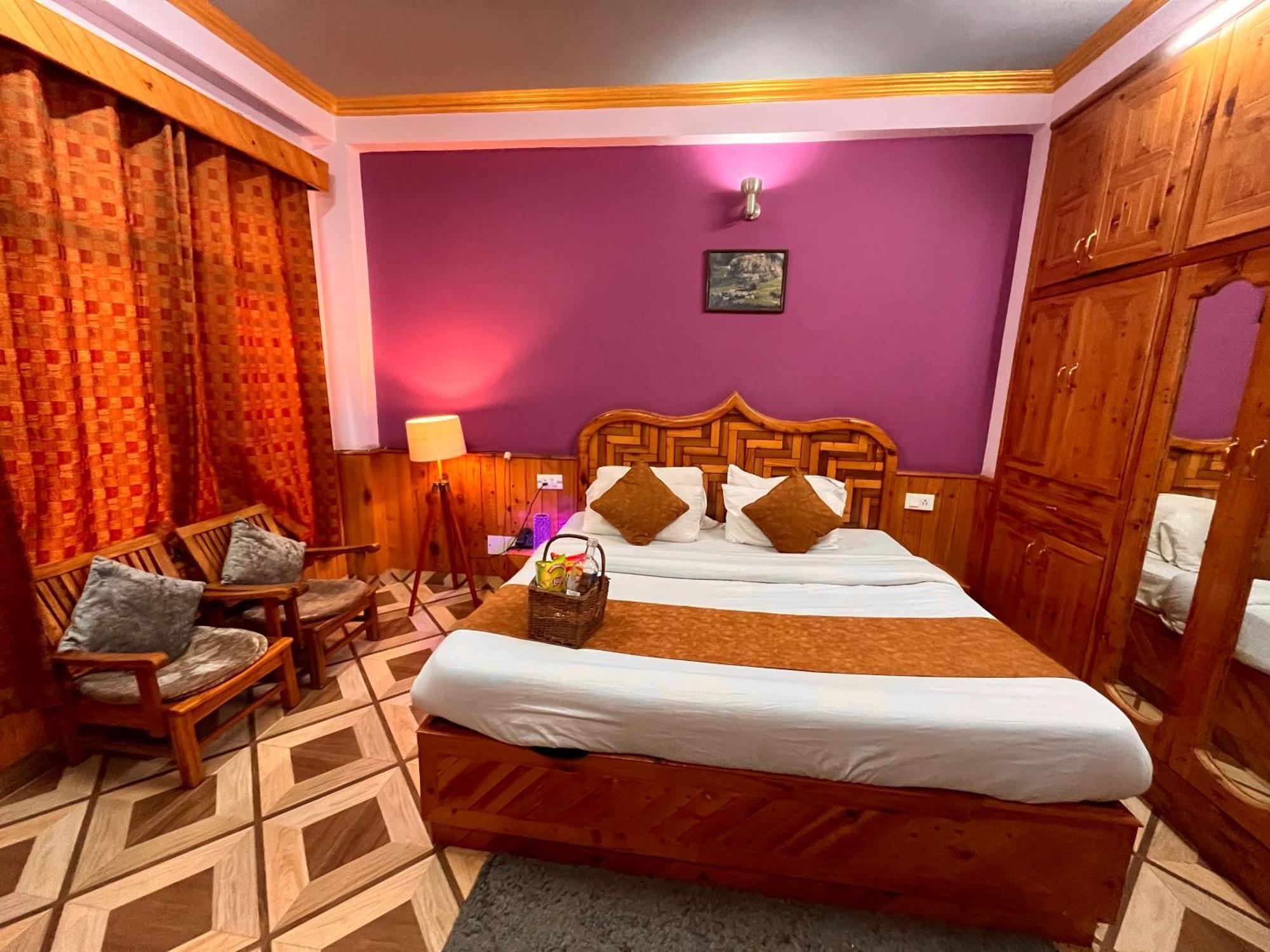 Woods Villa Cottages Manali - 1,2,3,4 Cottages & Villas Available In Manali With Scenic Mountain View 外观 照片