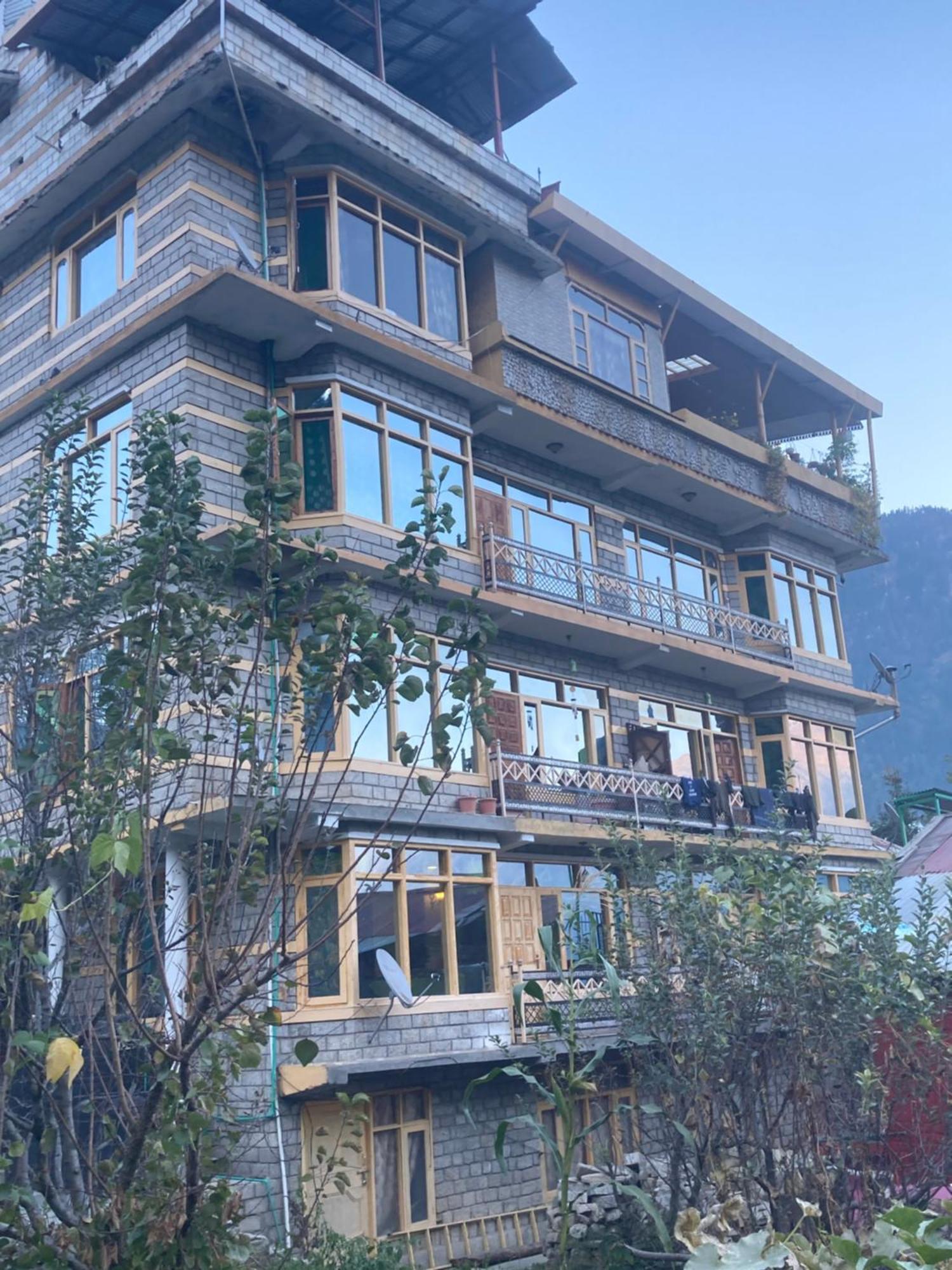 Woods Villa Cottages Manali - 1,2,3,4 Cottages & Villas Available In Manali With Scenic Mountain View 外观 照片